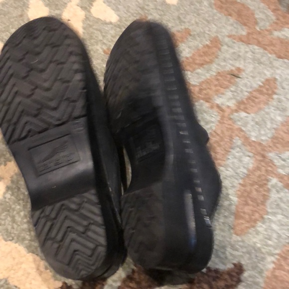 Dansko Clog - Picture 5 of 6